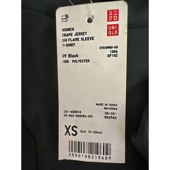 Uniqlo 3/4 Sleeve Solid Black Bell Sleeve Top Women’s Size XS NWT - Picture 6 of 6